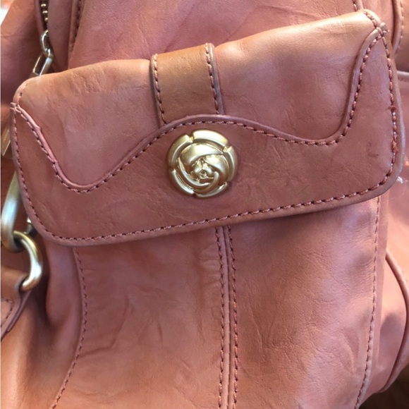 ROUGH Roses Shoulder Bag - Picture 4 of 8